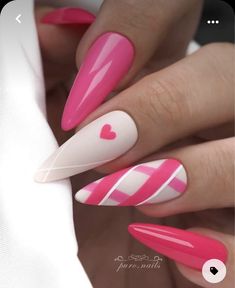 Valentines Nail Art Designs, Heart Nail Designs, Special Nails, Nail It, Rose Nails