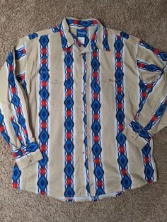 WRANGLER Pearl Snap Western Shirt Southwestern Aztec Rodeo Cowboy Mens XXL VTG. From the 90's. This shirt looks even better in person! Some wrinkles from storage. This shirt might even be new without tags. It's still really crisp. See photos for condition and measurements. Smoke Free Home Pearl Snap Shirts Mens, Wrangler Pearl Snap Shirt, Guy Outfit, Boyfriend Stuff, Dream Boutique, Cowboy Hat Styles, Western Show Shirts, Western Fits, Casual Country Outfits