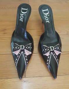 #ad Dior Kitten Heels, Pointy Mules, Y2k Heels, Rare Fashion, Bow Boots, Low Heel Boots, Dior Sandals, Dior Vintage, Mini Bows