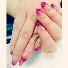 Pink glitter fading gel nails Trendy Nails Gel, Cotton Candy Nails, Nails Pedicure, Nails 2016, Opi Colors, Nails 2018, Nails Gel Nails, Gold Glitter Nails, Nails Glitter