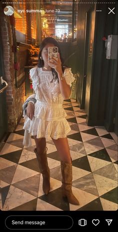 Isabel Marant Denvee Boots, Loveshackfancy Outfit, Isabel Marant Style, Boho Inspo, Timeless Outfits, Future Clothes, Preppy Outfits