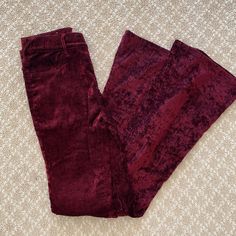 Brand New Never Worn Velvet Flare Pants, Trendy Girls Outfits, Velvet Flares, Fall Winter Wardrobe, Girls Outfits, Window Shopping, Velvet Pants, Altar'd State, Pants Color