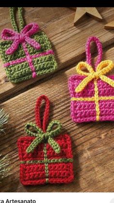 crocheted christmas ornaments with bows and ribbons