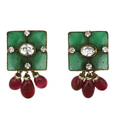 Vintage Gripoix Emerald and Ruby Drop Earclips Grandmother Jewelry, Silversmith Jewellery, Antique Fashion, French Jewelry, Lucky Charms, Chanel Vintage, Chanel Jewelry, Ruby Earrings, Ruby Jewelry