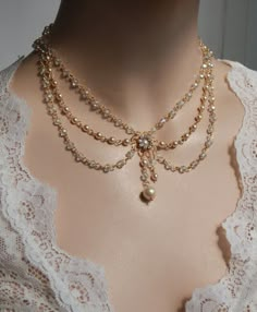 This Naszyjniki ślubne item by mylittlebride has 1012 favorites from Etsy shoppers. Ships from Izrael. Listed on 19 gru 2022 Victorian Bridal Necklace, Vintage Bridal Necklace, قلادات متد�لية, Bridal Jewelry Vintage, Pearl Necklace Wedding, Necklace Swarovski, Art Deco Necklace, Victorian Jewelry, Cool Stuff