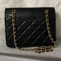 Tory Burch Convertible Shoulder Bag Black Quilted Leather Chain Strap Inside Zipper Authentic New.! With Tags Chic Double Flap Bag For Everyday Use, Travel Bag With Chain Strap And Double Flap, Travel Bag With Double Flap And Chain Strap, Chic Black Double Flap Bag, Double Flap Shoulder Bag With Dust Bag, Chic Double Flap Satchel For Shopping, Black Double Flap Shoulder Bag For Office, Chic Double Flap Bag For Shopping, Elegant Tote Flap Bag With Chain Strap