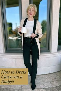 How To Wear Linen Pants, How To Wear Wide Leg Jeans, Belly Clothes, Look Expensive On A Budget, Chic Travel Outfit, Classy Looks, Classy Outfit Ideas, Look Rich