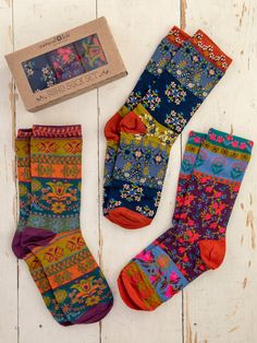 Boho Sock Box Set|Plum Floral-view 1 Boho Socks, Colorful Website, Colorful Sneakers, Fun Socks, Cute Gift Boxes, Cozy Throw Blanket, Boho Accessories