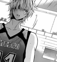 an anime character with blonde hair wearing a basketball uniform