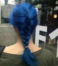 Blue Hair Aesthetic, Hair Colors Ideas, Dyed Hair Blue, Hair Dyes, Bright Hair Colors, Dyed Hair Inspiration, Pretty Hair Color, Bright Hair, Manic Panic