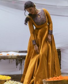 South Indian Party Wear Dresses, Long Frock From Saree, Traditional Saree Gowns Indian, Haldi Simple Outfit, Wedding Function Dresses Indian, Gown Back Neck Design Indian, Long Frock With Saree, Traditional Frocks For Women, Saree Dress Gowns Ideas