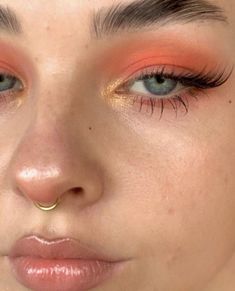 Coral Eye Makeup, Maquillage On Fleek, Smink Inspiration, Makijaż Smokey Eye, Makeup Eye Looks, Eye Makeup Art, Makeup Pictures