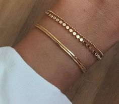 Layered Gold Bracelet Double Gold Bracelet Minimalist - Etsy Delicate Gold Bracelet, Single Bracelet, Pretty Jewelry Necklaces, Permanent Jewelry, Luxe Jewelry, Minimalist Studs