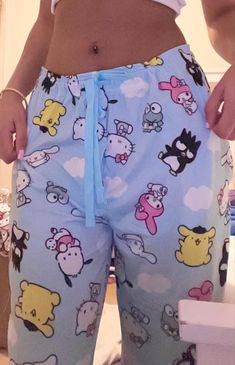 Cookie Monster Pajama Pants Aesthetic, Pj Sets Aesthetic, Cute Pajama Outfits, Hello Kitty Pjs, Pj Outfit