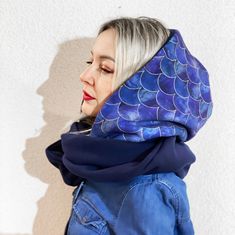 ✔ hood and infinity scarf.   ✔ colour: navy & gold ✔ double-sided hood.   ✔ material: high-quality cotton, body-friendly - pleasant, soft and fleshy. Certified with      Oeko-Tex Standard 100  ✔ perfect neck and shoulder protection and a great headdress.     An alternative to hats, protects against wind and cold, lightweight and comfortable.   ✔ it is like a hoodie - a hooded scarf can be worn all year round.   ✔ a hooded scarf is also a great and universal gift idea!   hand wash at 30oC no spin