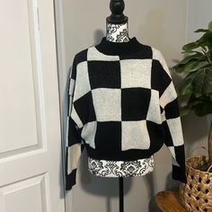 Black And White. Nwt. Size Small Black And White Crochet Sweater, White Crochet Sweater, Black And White Crochet, Checkered Sweater, White Crochet, Crochet Techniques, Crochet Sweater, Fit Ideas, Colorful Sweaters