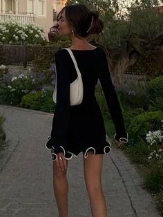 Long Sleeves Outfit, Evening Style, Elegant Mini Dress, Slim Sweater, Long Sleeve Casual Dress, Ruffle Long Sleeve, Mini Robes, Mini Dresses For Women, Mini Sweater Dress