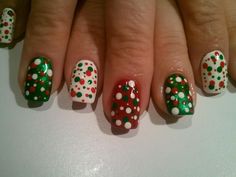 xmas poka dot Christmas Nails Polka Dots, Christmas Polka Dot Nails, Gel Nail Tutorial, Blue Glitter Nails, Classy Nail, Christmas Gel, Poka Dot, Dot Nail Art, Classy Nail Designs