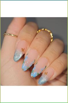 Browse gorgeous Valentine's Day nails with romance and heart-shaped themes to make your nails look amazing. Pink nails, red nails and Valentine's Day nail art. Nail Tip Designs, Ballet Nails, Style Français, Fake Nails With Glue, Butterfly Nail, Cat Eyes, Stick On Nails, Nail Art Hacks, Nail Supply