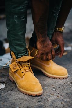 Outfits Con Botas Timberland, Tims Boots, Timberland Boots Style, Timberland Sneakers, Timberland Outfits, Timberland Boots Mens