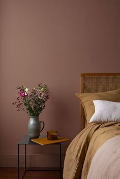 Chambre rose Pop Design For Hall, Rose Bedroom, Hall Colour, Small Room Design Bedroom, Kids Room Inspiration, Small Room Design, Room Design Bedroom, Pink Room, Simple House