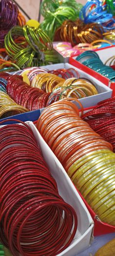 Glass Bangles Indian Aesthetic, Bangles Snap, Hindu Aesthetic, Eid Shopping, Eid Looks, Desi Vibes, Cake Story, Desi Aesthetics, Colorful Bangles