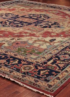 Serapi WV-80024580, India Driver Shoes, Serapi Rug, Heriz Rugs, Ivory Background, Caucasian Rug, Cosy Home, Tabriz Rug, Gold Thread, Types Of Rugs