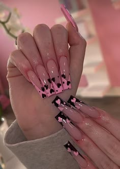 Attractive Nail Polish colors || Nail Art Ideas || Olad Beauty What nail art designs do you like? Do you have favorite nail art? We are ready to help you to ... Nails Grey, Unghie Sfumate, Tapered Square Nails, Art 2024, Colored Acrylic Nails, Colored Acrylic, Valentine Nails, Short Square Acrylic Nails