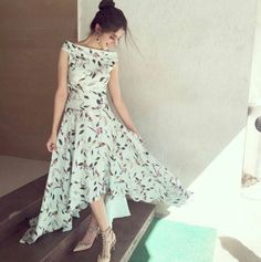 Mawara Hocane in frock Cute Frocks For Women, Cute Frocks, Frocks For Women, Mawra Hocane, Frock Fashion, Long Kurti Designs, Dresses Beautiful