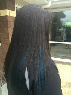 Long Hair Blue Highlights, Blue Peekaboo Hair, Highlights Peekaboo, Natural Hair Highlights, Blue Hair Highlights, Peekaboo Hair, Hair Color Burgundy, Hair Streaks