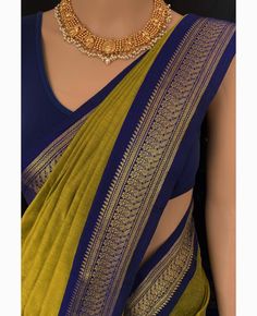 Simple Pattu Sarees, Saree Colour Combination Ideas, Blouse Design For Pattu Saree, Long Blouse Designs, Sarees For Girls, Saree Wearing Styles, Simple Saree Designs, Traditional Blouse Designs, Cotton Saree Designs