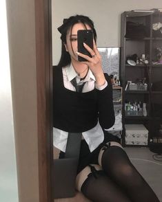 Korean Date Outfit, Thigh High Stockings And Tights, Korean Fits, Black White Outfit, 사진 촬영 포즈, Date Outfits, Black Skirt, Aesthetic Outfits, Skirt Outfits