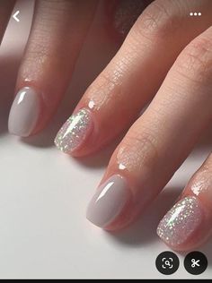 Nails Korean, Bridal Nail Art, Gray Nails, Sparkle Nails, Get Nails, Short Acrylic Nails Designs, Neutral Nails, Silver Nails, Dipped Nails