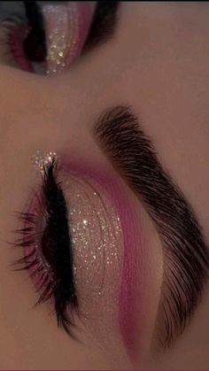 Eye Makeup Images, Prom Eye Makeup, Cute Eye Makeup, Eye Makeup Pictures, Smink Inspiration, Makijaż Smokey Eye, Eye Makeup Designs, Dope Makeup, Colorful Eye Makeup