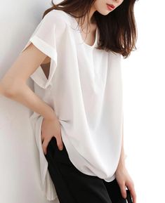 Women Blouses Vintage O Neck Short Sleeve Shirt Casual Loose Solid Tops Plus Size Blouses Vintage, Raglan Sleeve Top, Short Models, Tops Plus Size, Women Blouses, Solid Tops, Trendy Fashion Women, Women's Summer Fashion, Fashion Details