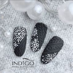 How To Do Sweater Nails, Snowflake Sweater Nails, Winter Sweater Nails, Sweater Nail Art, Christmas Sweater Nails, Xmas Nail Art, December Nails, Sweater Nails, Christmas Gel Nails