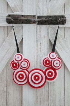 Beautiful statement necklace made with red and white felt circles and decorated with plastic beads. Measures 7" x 5", chain length is  20" and has an extension chain. Felt Circles, Sunflower Arrangements, Felt Necklace, Shabby Christmas, Wedding Necklaces, Cute Christmas Tree, Handmade Fashion Jewelry, Wedding Jewellery Necklace, Plastic Beads