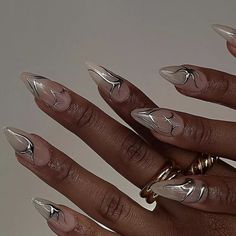 Silver French Manicure, Chrome Designs, Chrome Nails Designs, Metallic Nails, Dark Nails, Silver Nails, Prom Nails, Funky Nails, Manicure E Pedicure