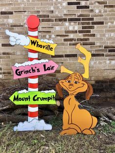 a wooden sign that says, whoville grinch's fair mount crumpley