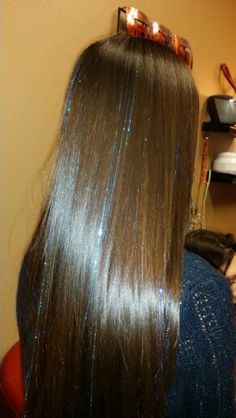 Glitter Hair Strands, Hair Designs For Girls, Hair Stenciling, Light Blue Hair, Teal Hair, Hairstyles For Layered Hair