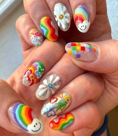 Nails For June, Nail Art Pride, Lgbtq Nails, Pride Month Nails, Prom Nail Designs, Daisy Nail Art, Rainbow Nails Design, Silver Nail Designs, Accepting New Clients