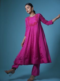 Hand embroidered pink purple Anarkali with matching pants / anarkali suit set / anarkali dupatta USA /chinnon suit set / Indian dresses/ voggish / pure silk anarkali anarkali dress with pant/ kurta set women          Looking for a perfect indian dress/anarkali/suit sets that are trendy, unique and easy to carry !! yess, You are at the right place. we carry such versatile pieces of anarkalis and suit sets that really let you stand out in any occassion !!      featuring this beautiful pure chinnon dress in purple pink color with hand embroidered On  neck and  sleeves paired with matching pants as shown !! A very trendy comfortable combo look makes your occasion Perfect !! Ready to ship !! matching dupatta can be done at an extra cost !! Details :  - color : pink hand embroidered  - Dress : p Anarkali With Pants, Indian Dresses Anarkali, Purple Anarkali, Dress Anarkali, Silk Anarkali, Purple Pink Color, Embroidered Anarkali, Iphone Life, Dresses Pink