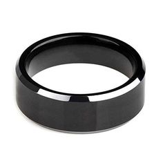 an image of a black ring on a white background