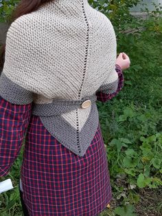 OUTLANDER ,OUTLANDER Wool Shawl, Shawl with Button Closure, Claire Carolina Triangle Shawl, Light Grey Wrap Claire Fraser $130.00 | Buy online with delivery Crochet Sontag, Sontag Shawl, Outlander Shawl, Outlander Gifts, Outlander Costumes, Shawl Design, Crocheted Stuff, Triangle Shawl, Intricate Crochet