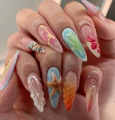 Colorful Beach Nails, Christmas Outfits Ideas, December Nails, Hippie Nails, Basic Nails, Simple Acrylic Nails, French Acrylic Nails, Nails Christmas, Vacation Nails