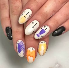 Sanderson Sisters Nail Art, Simple Hocus Pocus Nails, Sanderson Sisters Nails, Hocus Pocus Nail Ideas, Hocus Pocus Acrylic Nails, Halloween Nails Hocus Pocus, Hocus Pocus Nail Art, Hocus Pocus Nail Designs, Charro Nails