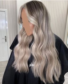 Platinum Blonde Hair On Brown Hair, Ice Balayage Hair, Icy Silver Balayage, Blonde Ash Hair Balayage, Brown To Ice Blonde Balayage, Blond Ashy Hair Balayage, Root Tapped Blonde, Ice Blonde And Brown Hair, Ash Blonde Teasy Lights With Shadow Root