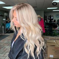 Blonde With A Root Tap, Blond Shadow Root Money Piece, Bleach And Tone Hair Shadow Root, Pure Diamond Blonde Hair, Bright Butter Blonde Hair, Bright Blonde Highlights On Blonde Hair, Bright Blonde Hair With Money Piece, Bright Neutral Blonde, Dream Hair Blonde