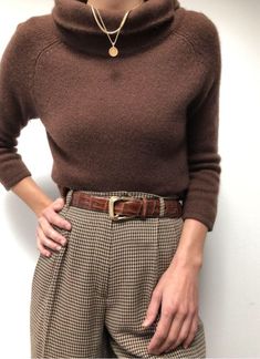 Mar 6, 2020 - This Pin was discovered by nisa tuncer. Discover (and save!) your own Pins on Pinterest. Winter Mode, Mode Inspo, Plaid Pants, Look Vintage, 가을 패션, Business Casual Outfits, Looks Style, Mode Inspiration, Work Fashion