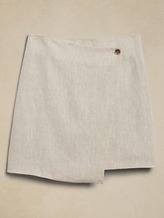 Lina Linen Mini Skirt | Banana Republic Mini Skirts Outfits Summer, Linen Mini Skirt, European Aesthetic, Spring Essentials, Wrap Mini Skirt, Miniskirt Outfits, A Line Mini Skirt, Style Inspiration Fall, Crew Clothing